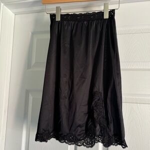 Vintage Vassarette Half Slip Size Medium